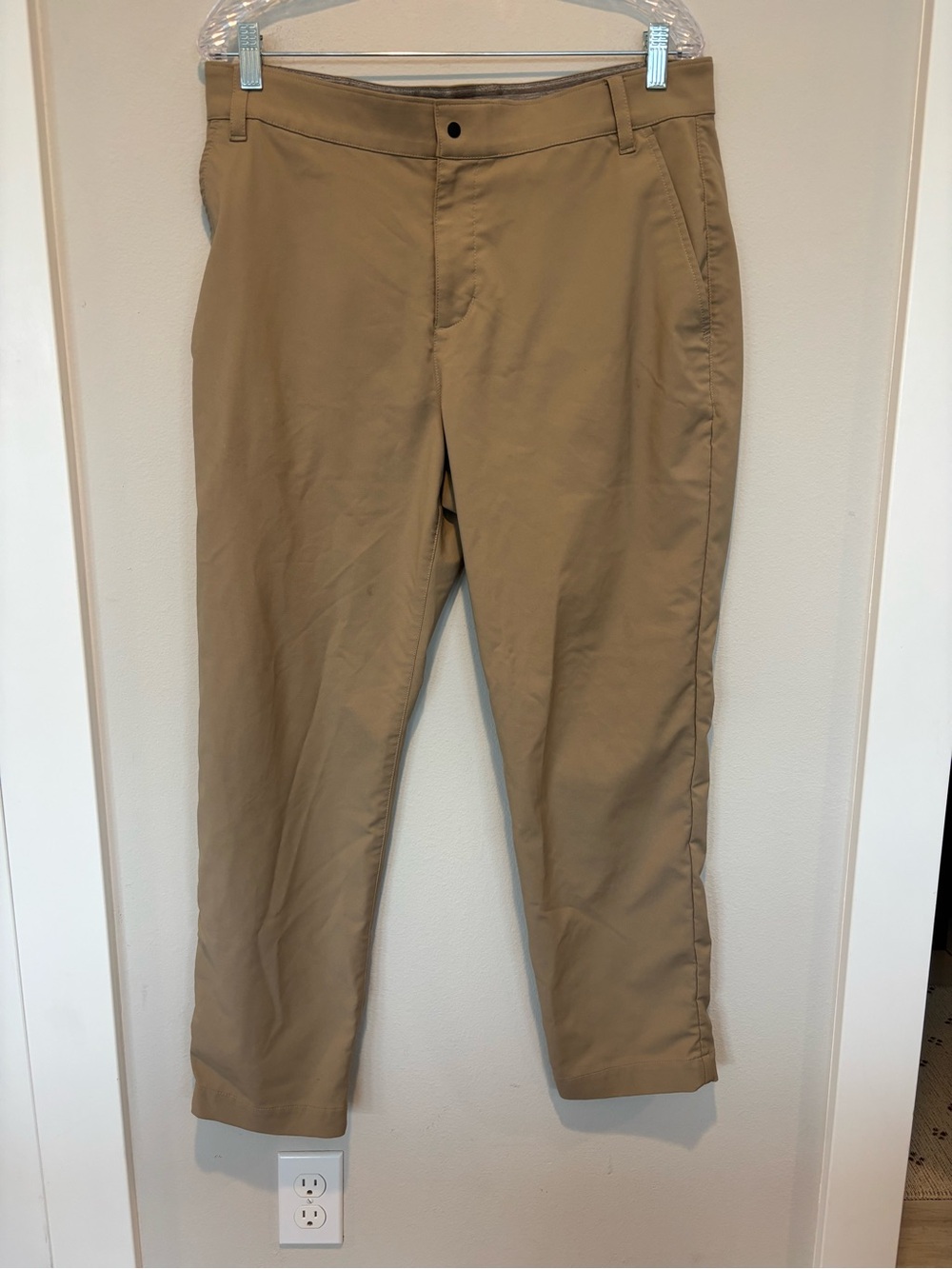 Nike Men's Dri Fit Khaki Chino Pants in Tan